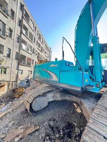 Buy Kobelco SK200 Used Excavator / 2 Used Kobelco SK200 Excavator 2016 Model / 2