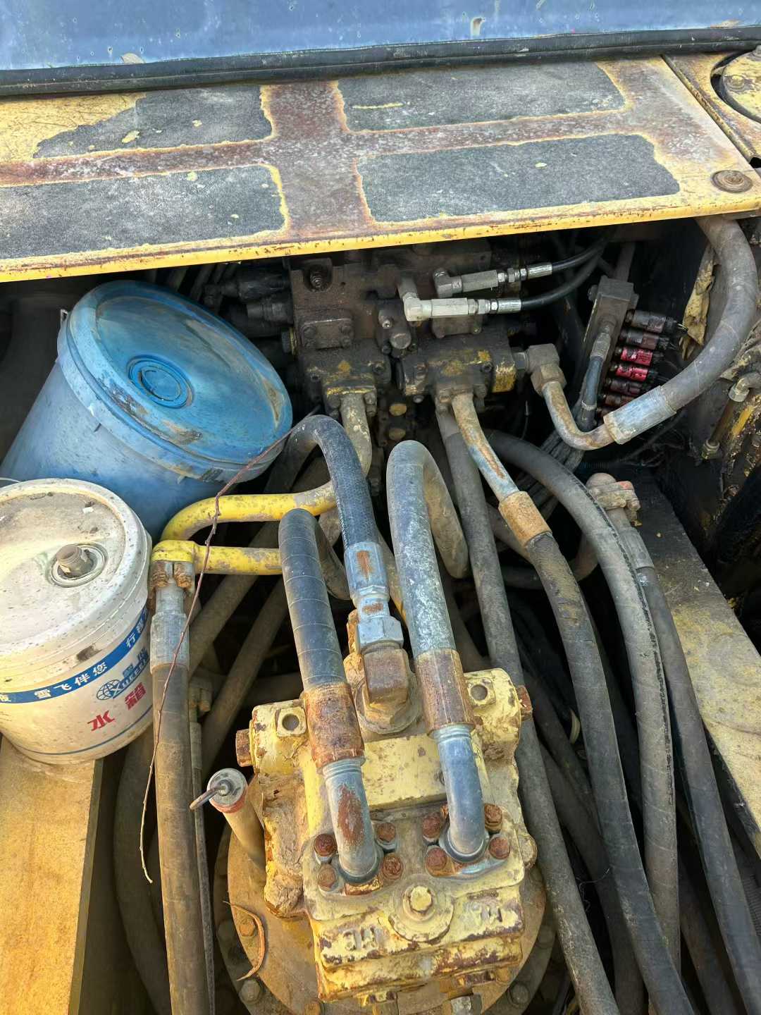 Used Komatsu PC350 Excavator 2016 Model / 4