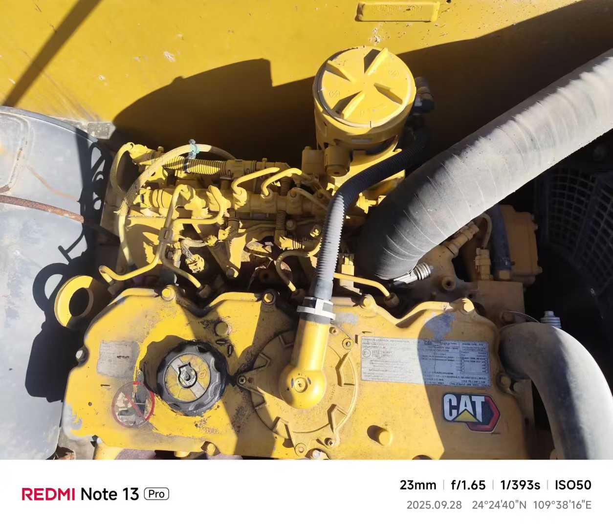 Used Caterpillar CT20 Excavator 2021 Model / 5