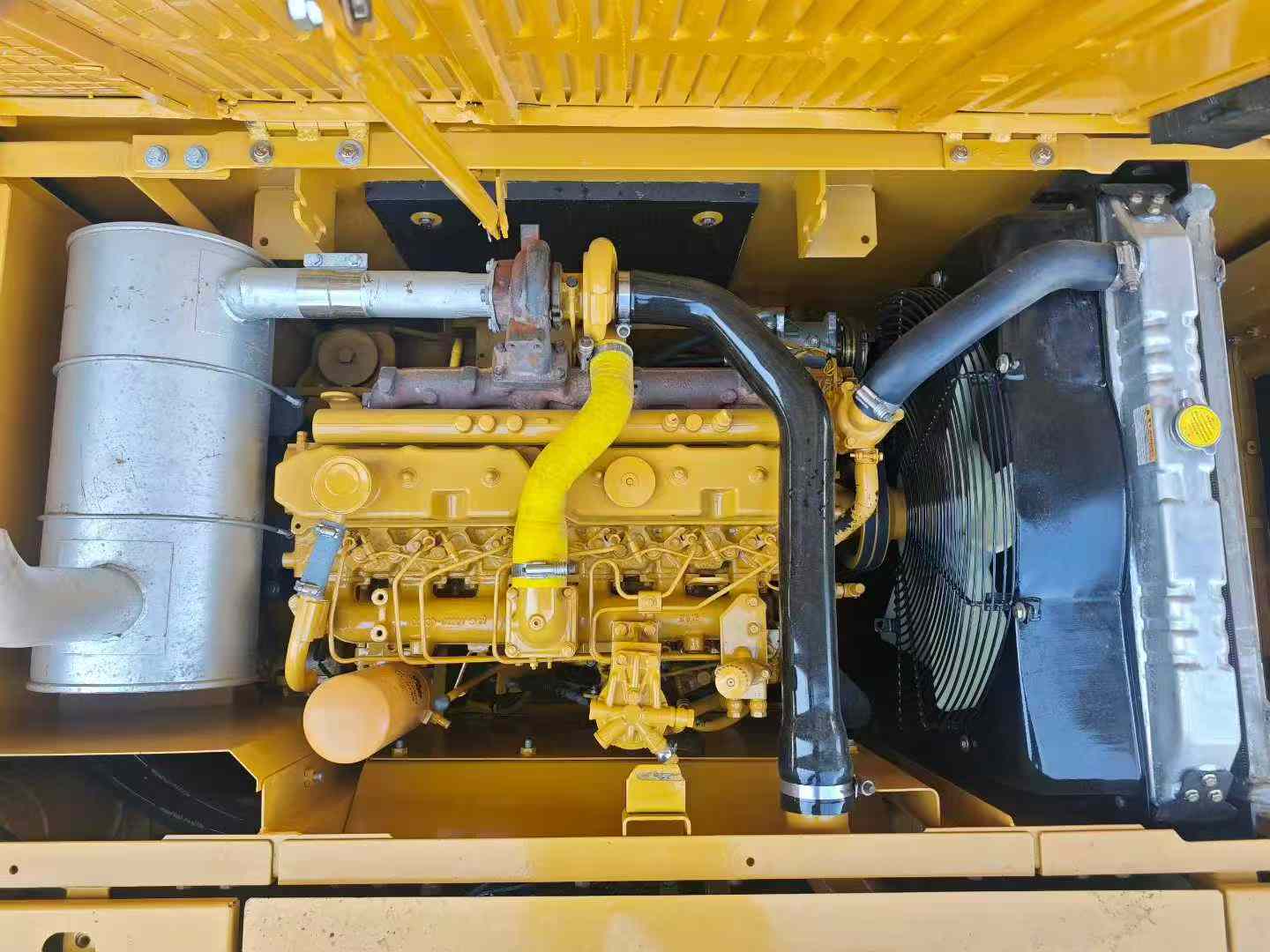 Used Caterpillar 320C Excavator 2016 Model / 5