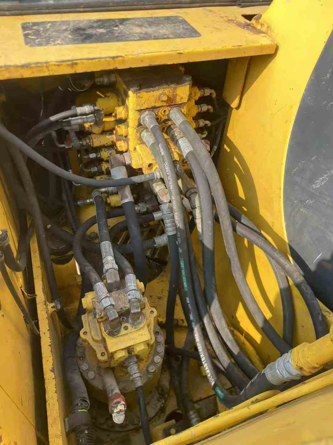 Used Komatsu PC120-6E Excavator 2016 Model / 4