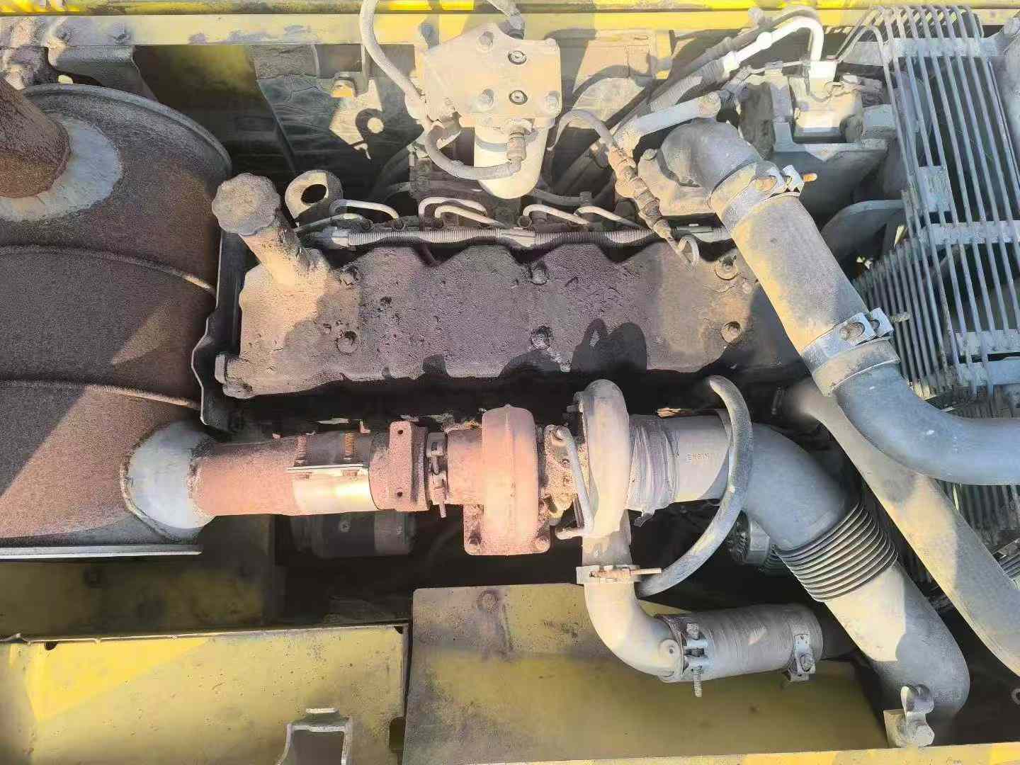 Used Komatsu PC200-8 Excavator 2016 Model / 4