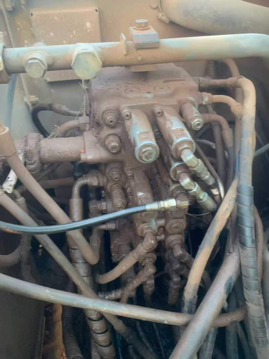 Used Hitachi ZX60-5G Excavator 2013 Model / 3