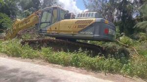 Buy Hyundai R395LVS Used Excavator Used Hyundai R395LVS Excavator 2016 Model