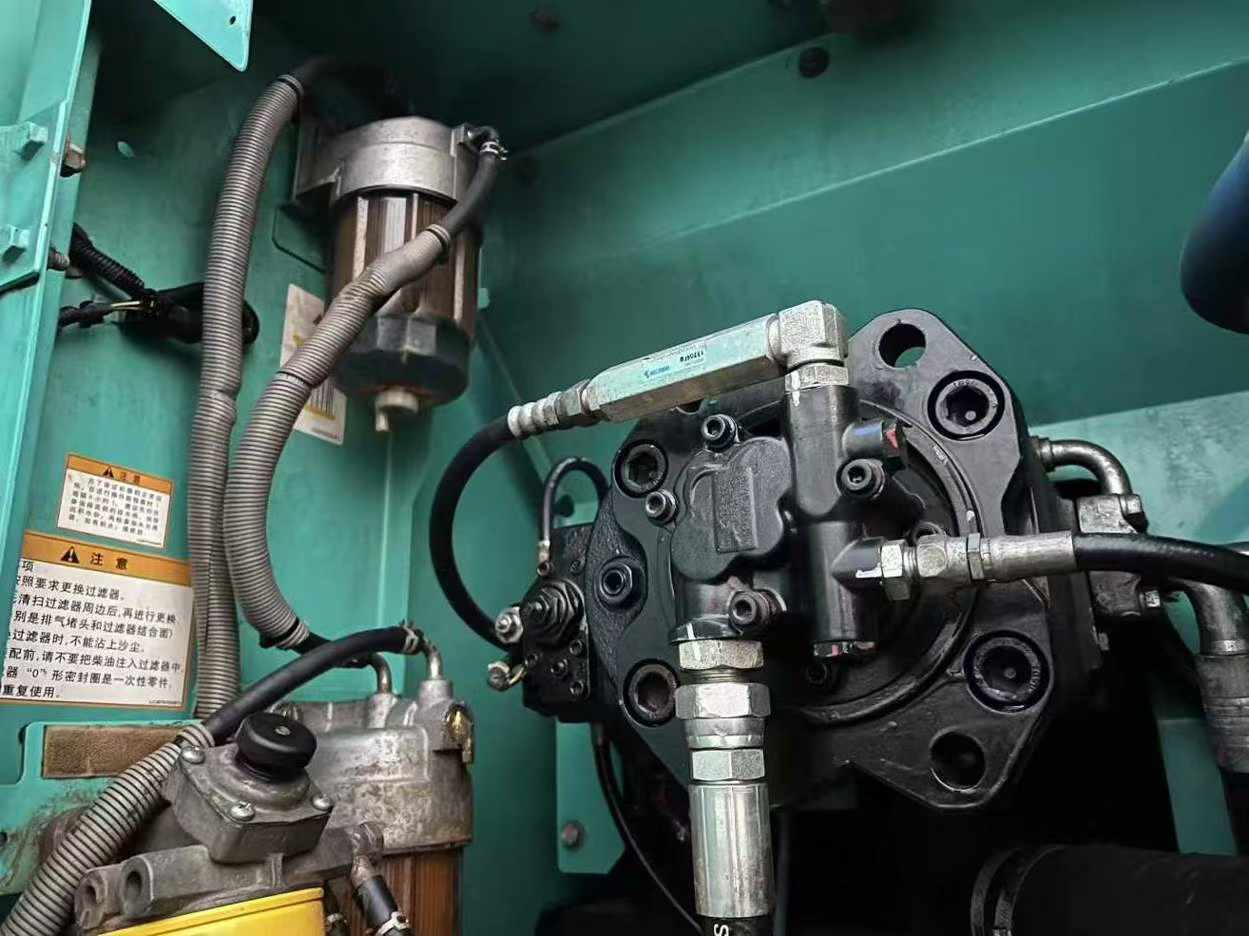 Used Kobelco SK2008 Excavator 2015 Model / 5