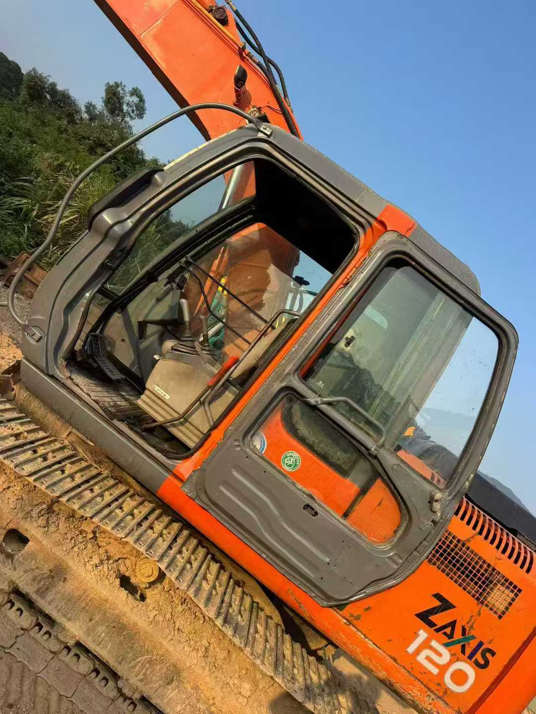 Used Hitachi ZX120 Excavator 2016 Model / 3