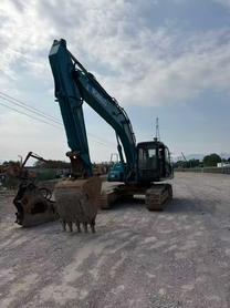 Buy Kobelco SK200 Used Excavator / 4 Used Kobelco SK200 Excavator 2016 Model / 4