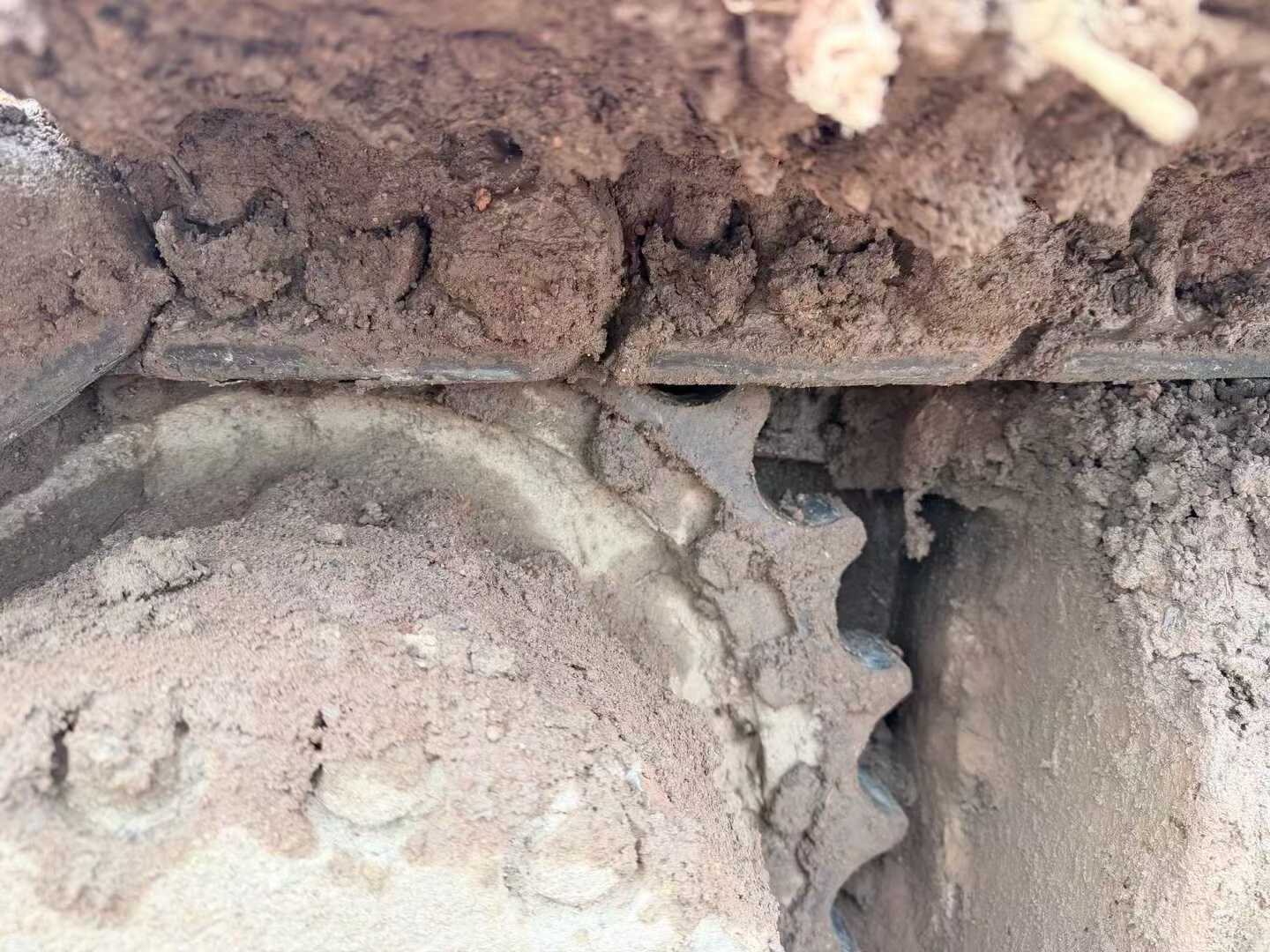 Used Komatsu PC200-8N1 Excavator 2012 Model / 8