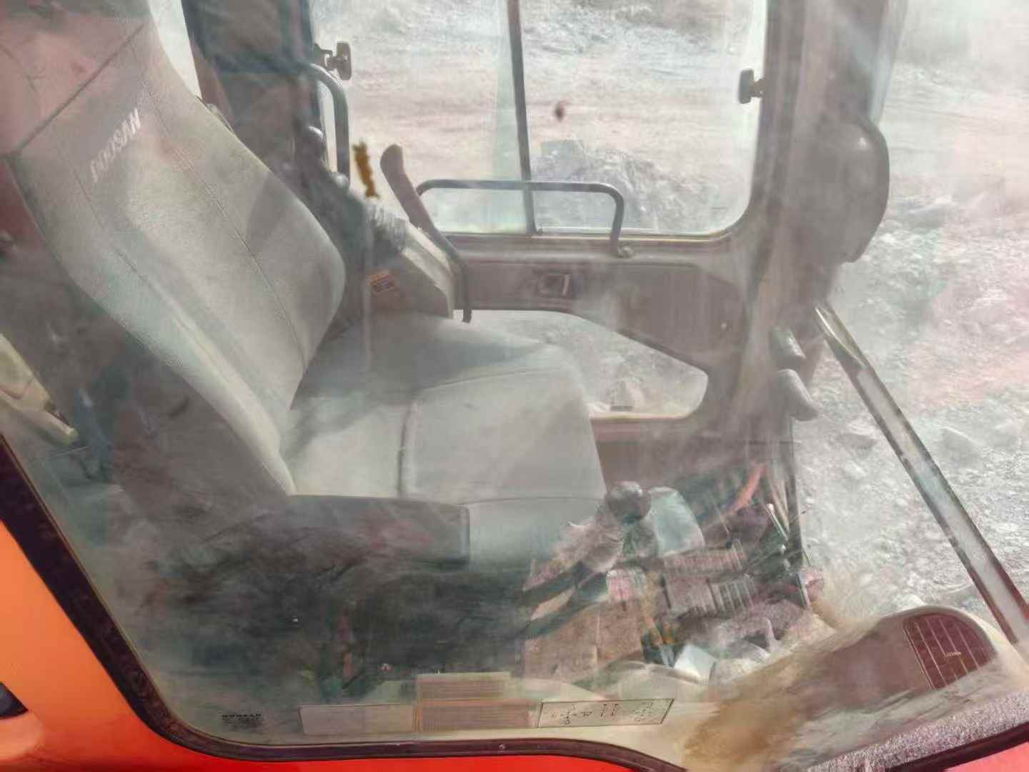 Used Doosan DX15 Excavator 2013 Model / 9