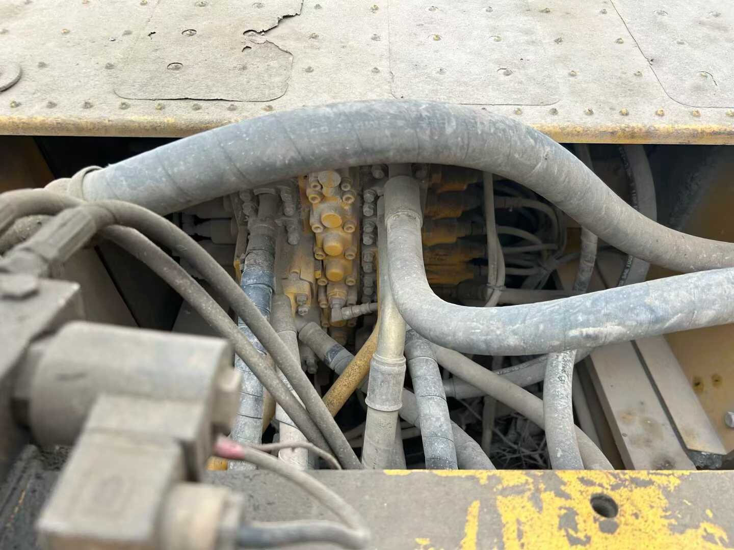 Used Komatsu PC210-8 Excavator 2017 Model / 4