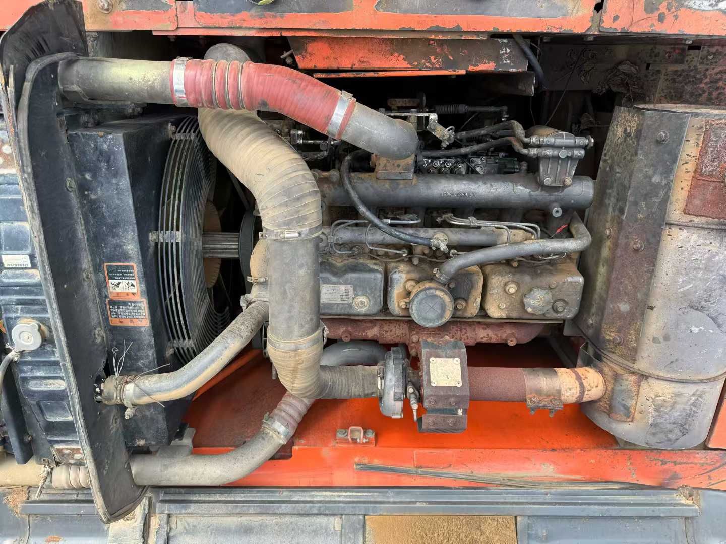 Used Doosan S225 Excavator 2016 Model / 8