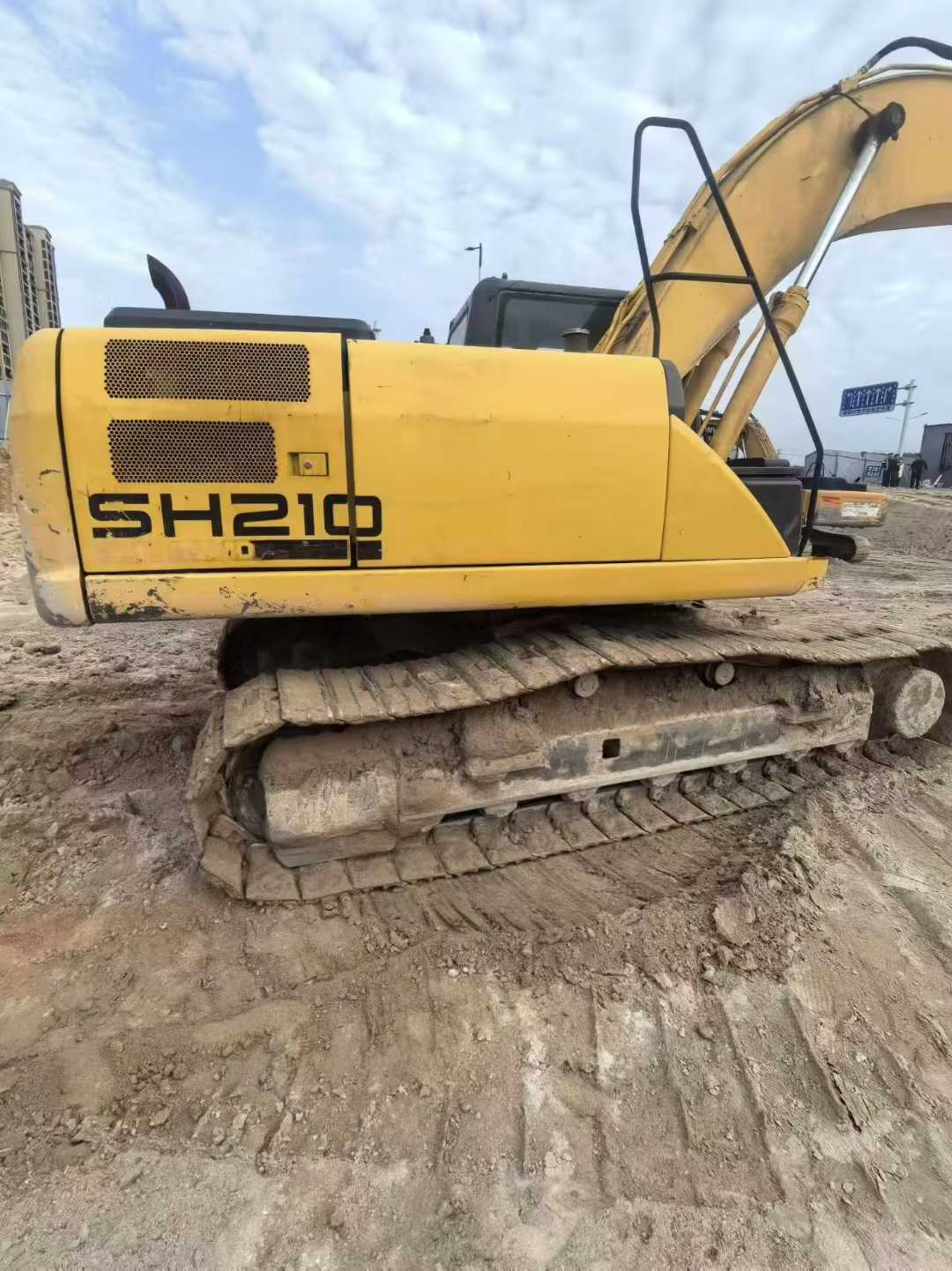 Used Sumitomo SH210A5 Excavator 2014 Model / 2