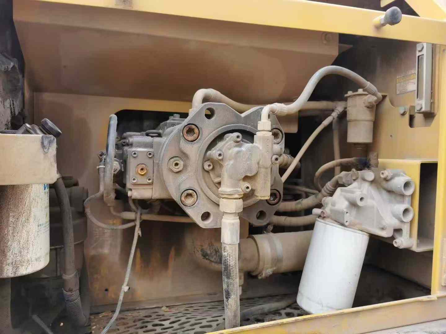 Used Sany SY215W Excavator 2017 Model / 3