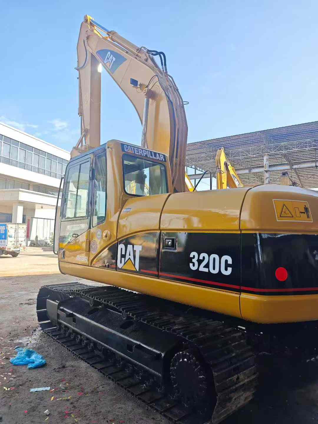Used Caterpillar 320C Excavator 2016 Model / 3
