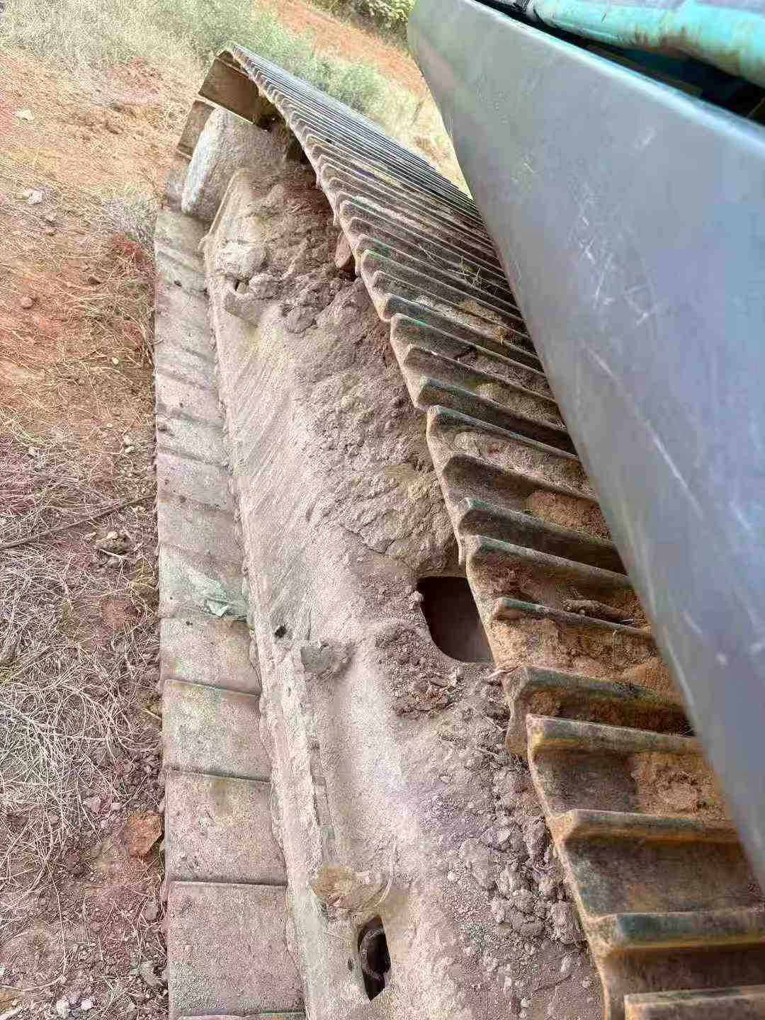 Used Kobelco SK210 Excavator 2011 Model / 8