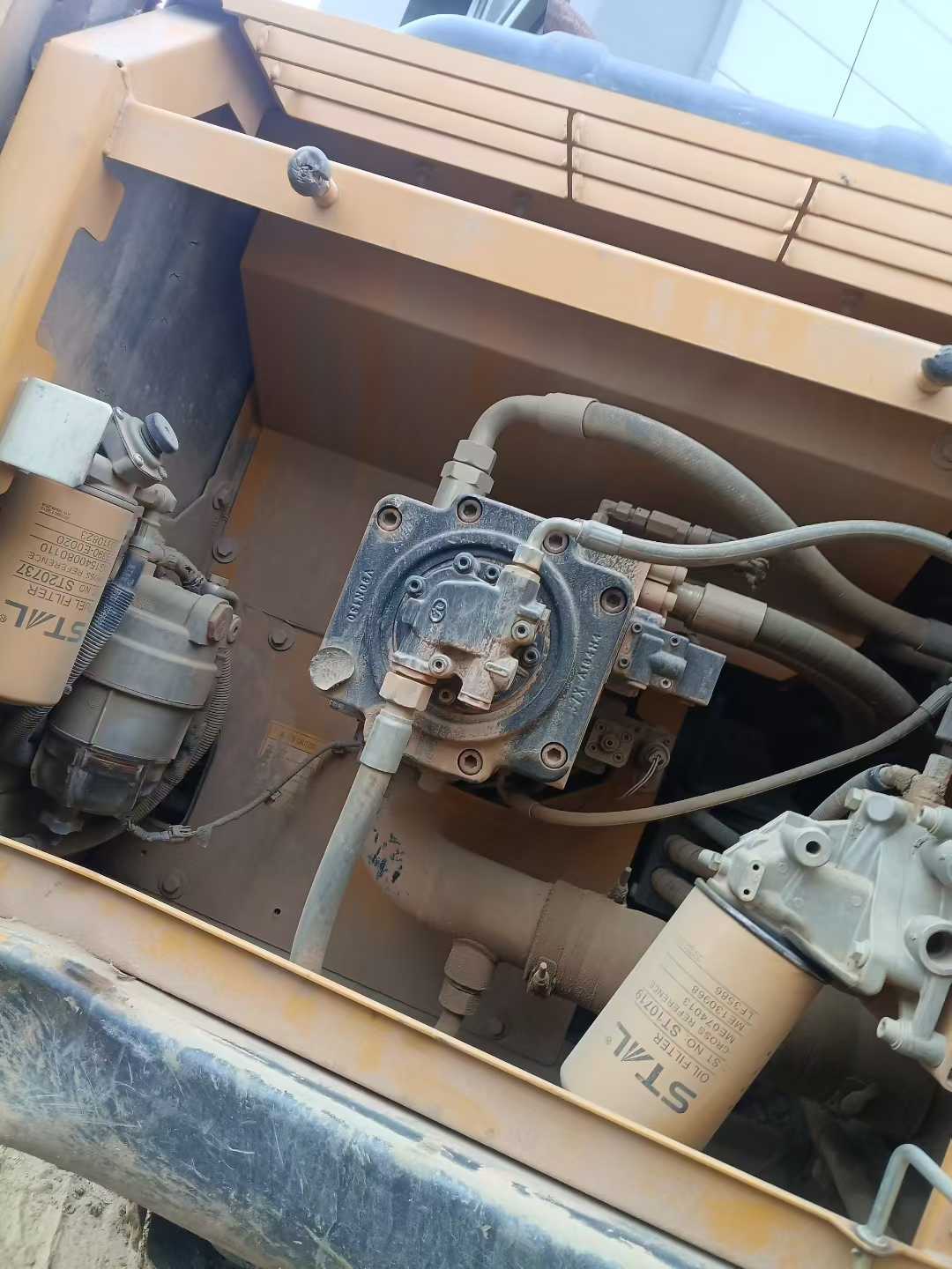 Used Sany SY205H Excavator 2019 Model / 4