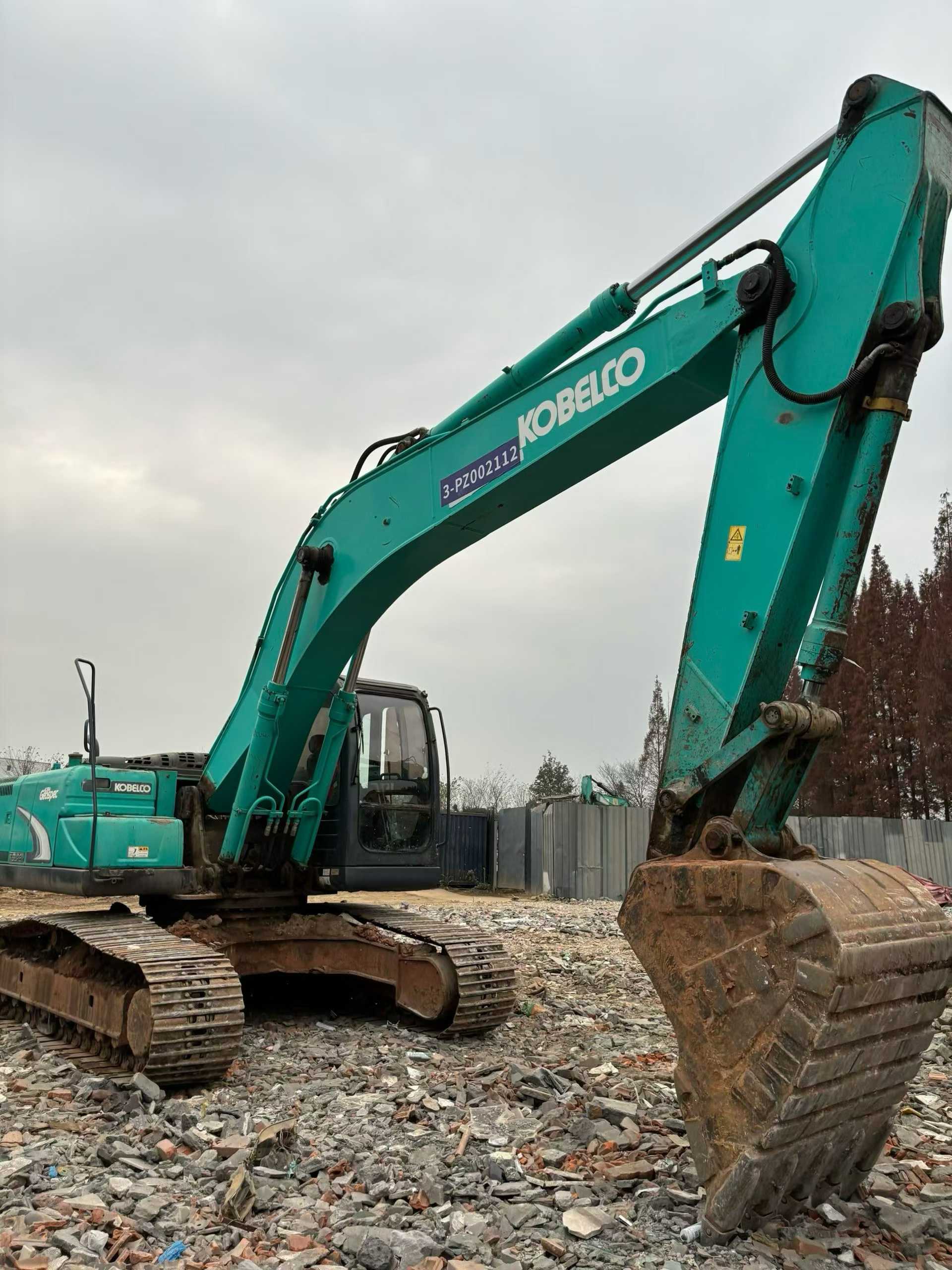 Used Kobelco SK250 Excavator 2015 Model / 2