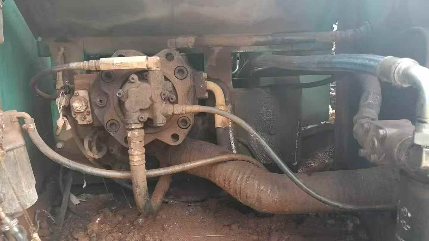 Used Kobelco SK250 Excavator 2011 Model / 6