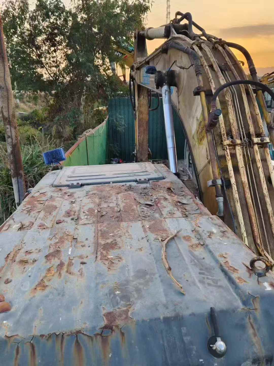 Used Sumitomo SH200 Excavator 2016 Model / 4