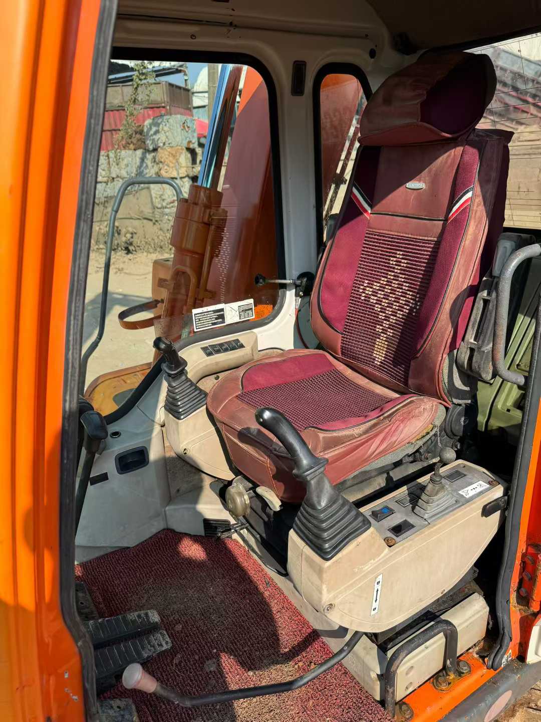 Used Doosan DX80 Excavator 2016 Model / 6
