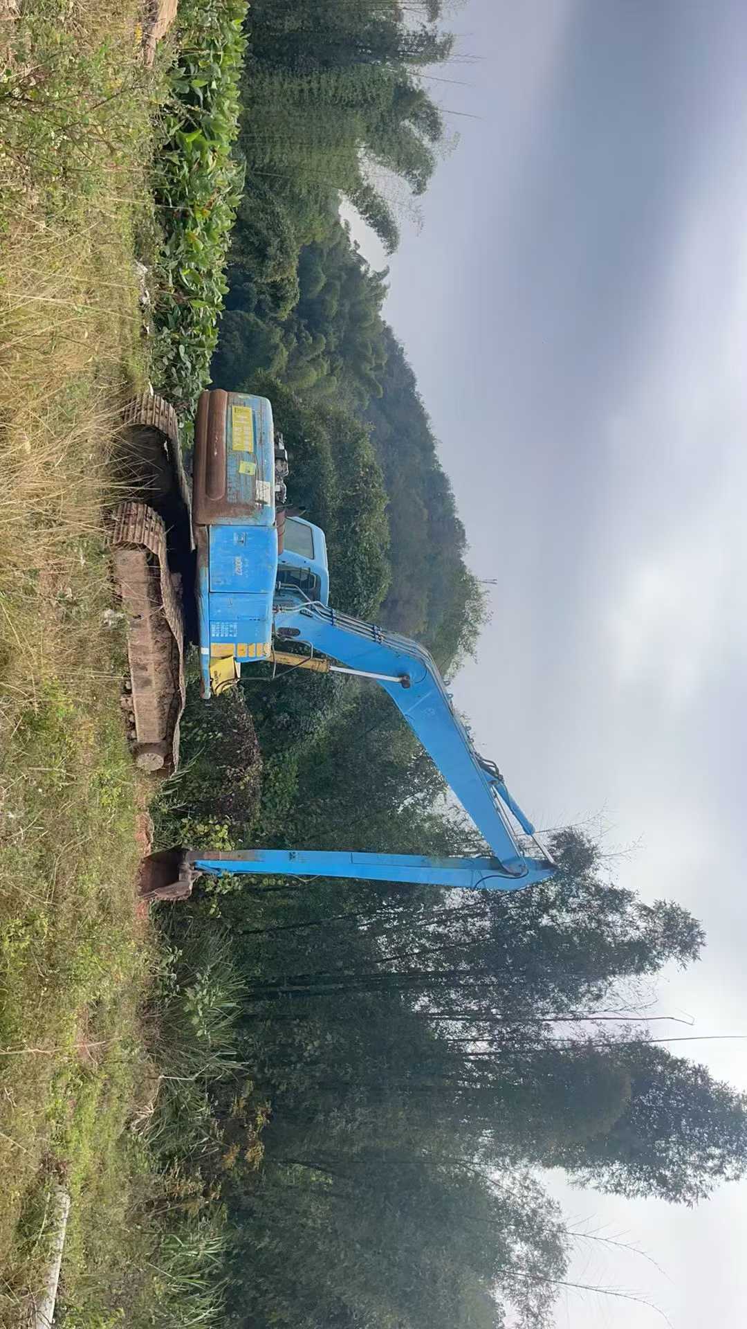 Used Komatsu PC200LC-6E Excavator 2016 Model / 2