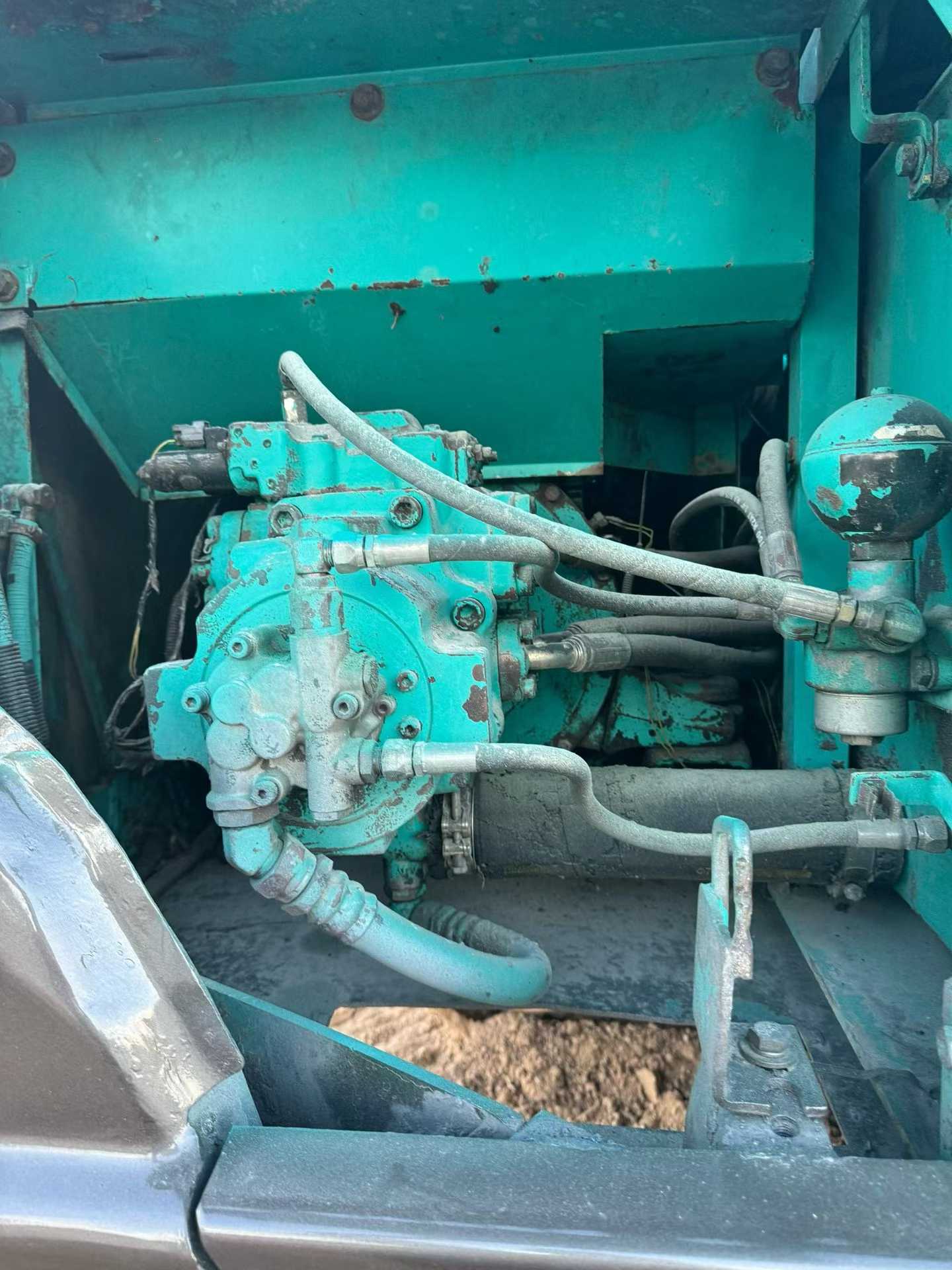 Used Kobelco SK200-5.5 Excavator 2016 Model / 6