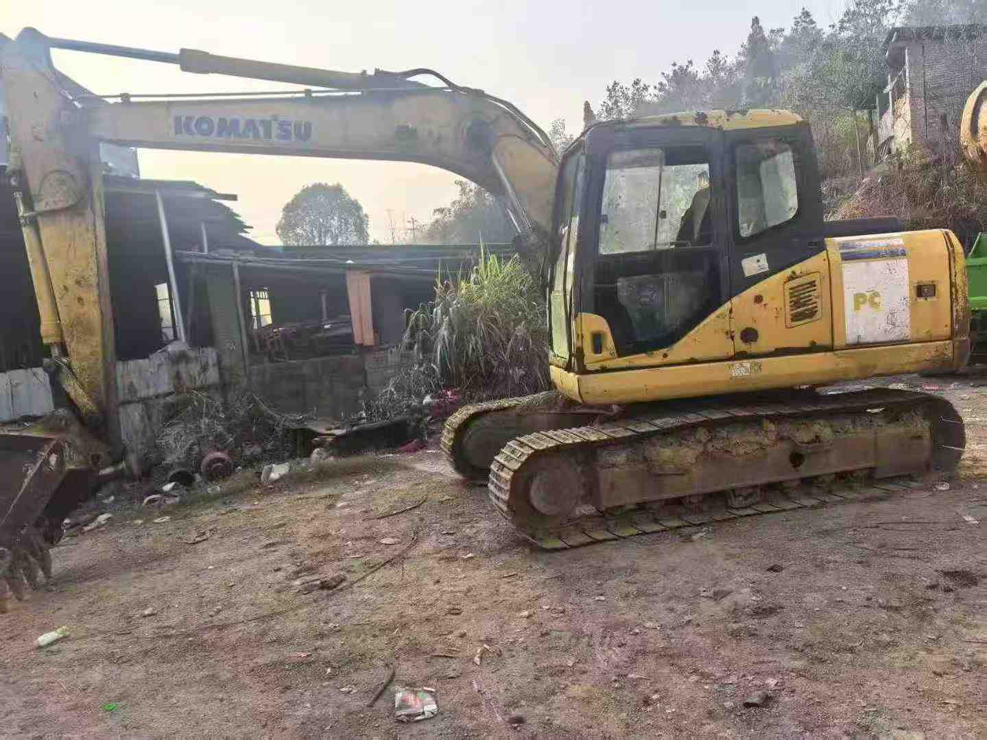 Used Komatsu PC130 Excavator 2016 Model / 3