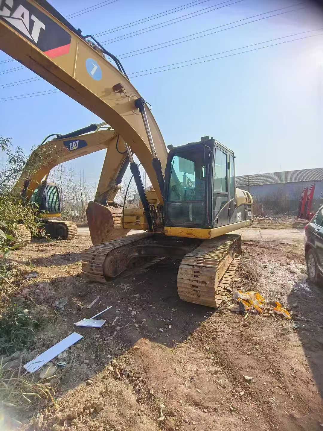 Used Caterpillar 320D Excavator 2011 Model / 9
