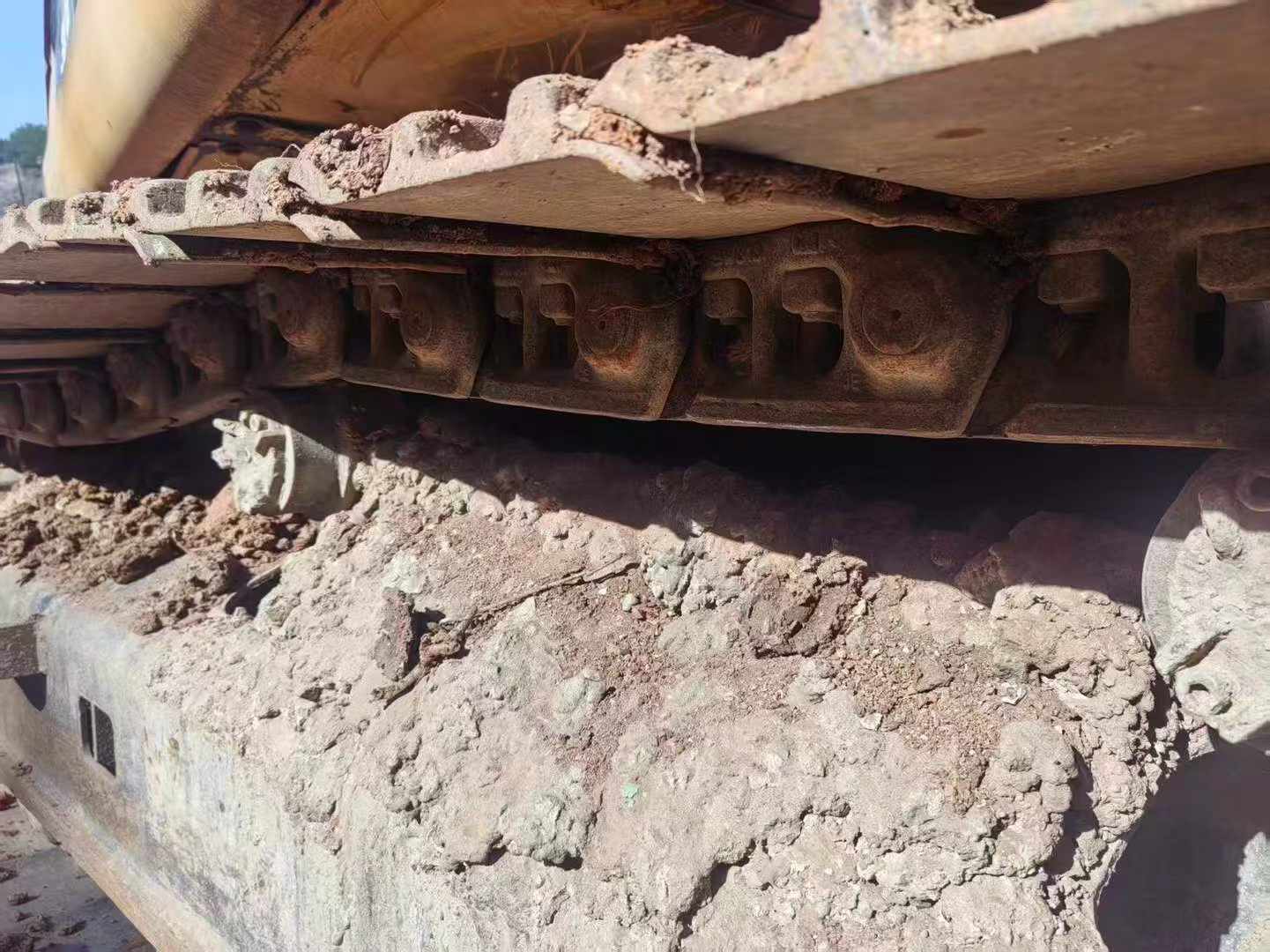 Used Caterpillar 320D Excavator 2011 Model / 8