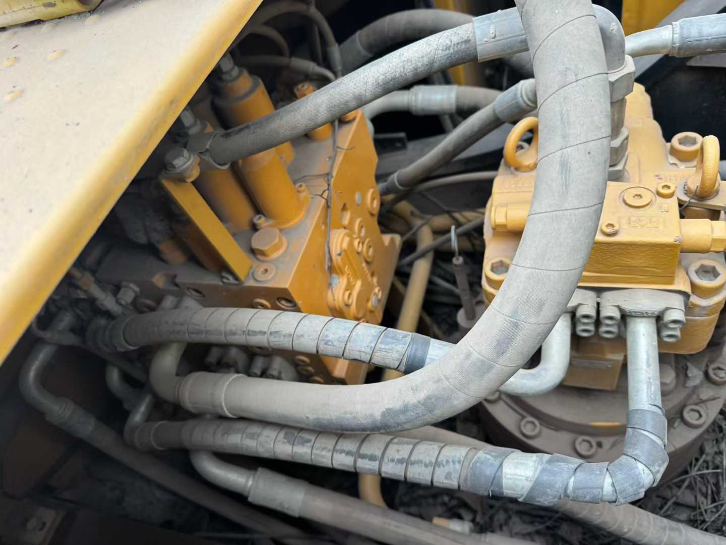 Used Sany SY225H Excavator 2020 Model / 8