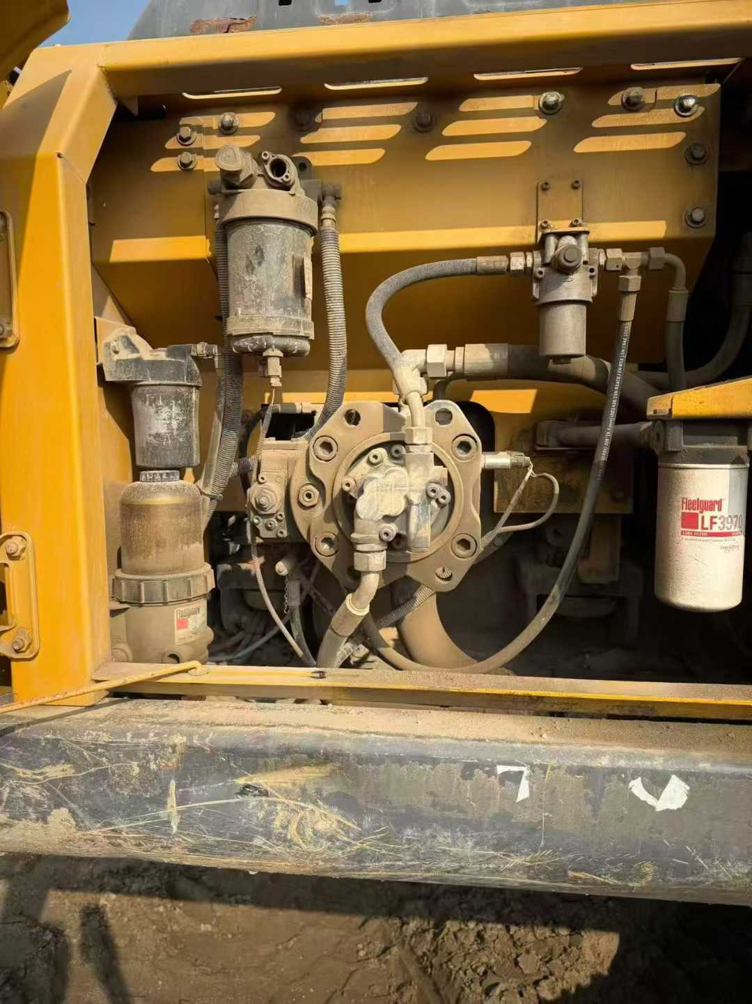 Used XCMG LW200 Excavator 2018 Model / 5