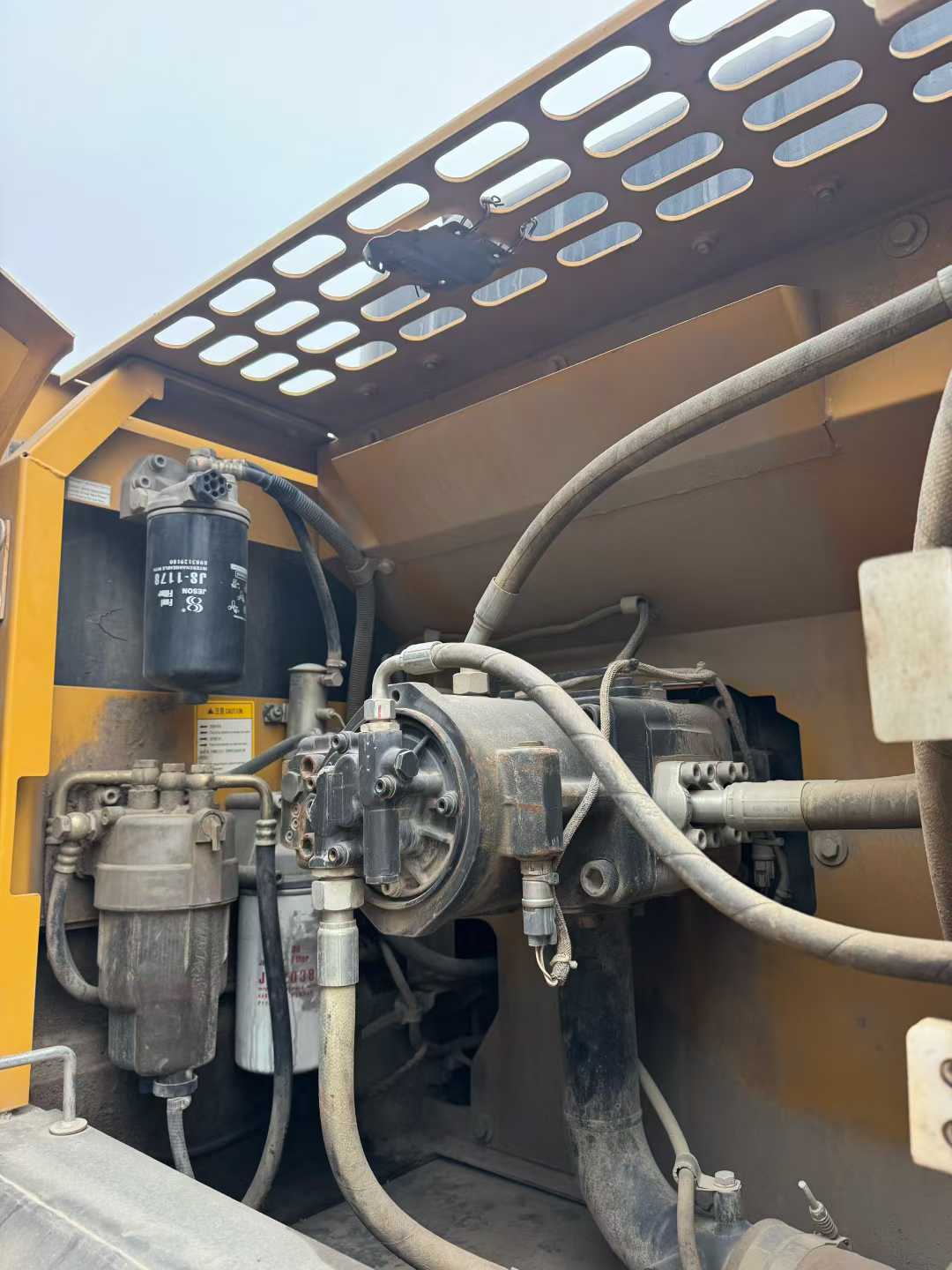 Used Sany SY225H Excavator 2020 Model / 9