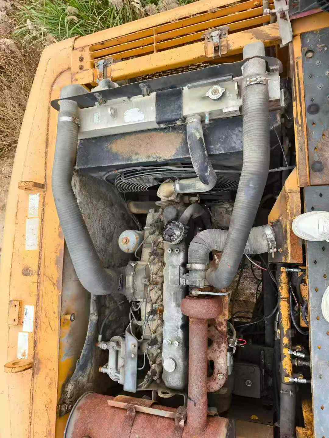 Used Hyundai R215-9 Excavator 2016 Model / 4