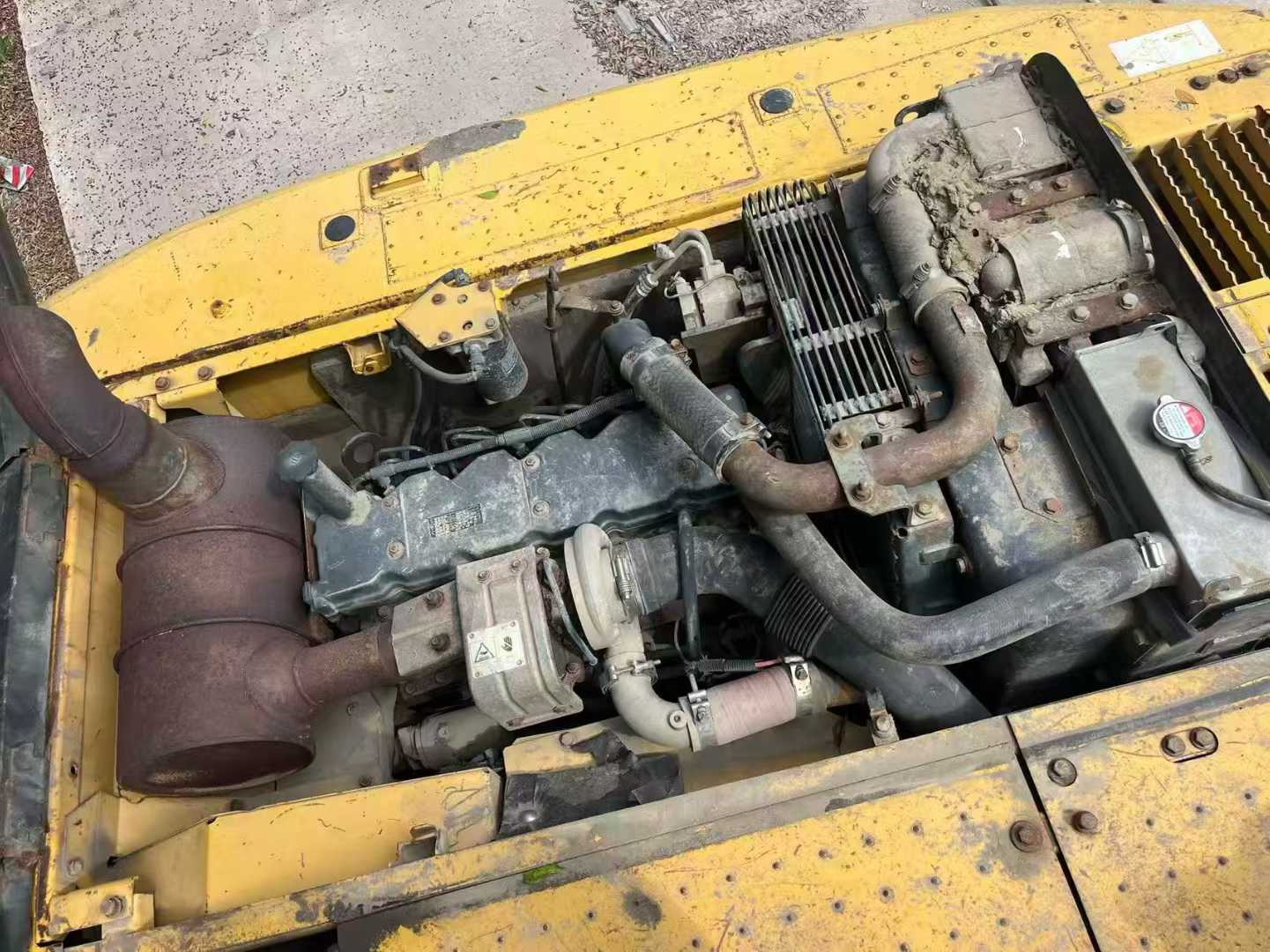 Used Komatsu PC200-8 Excavator 2016 Model / 7