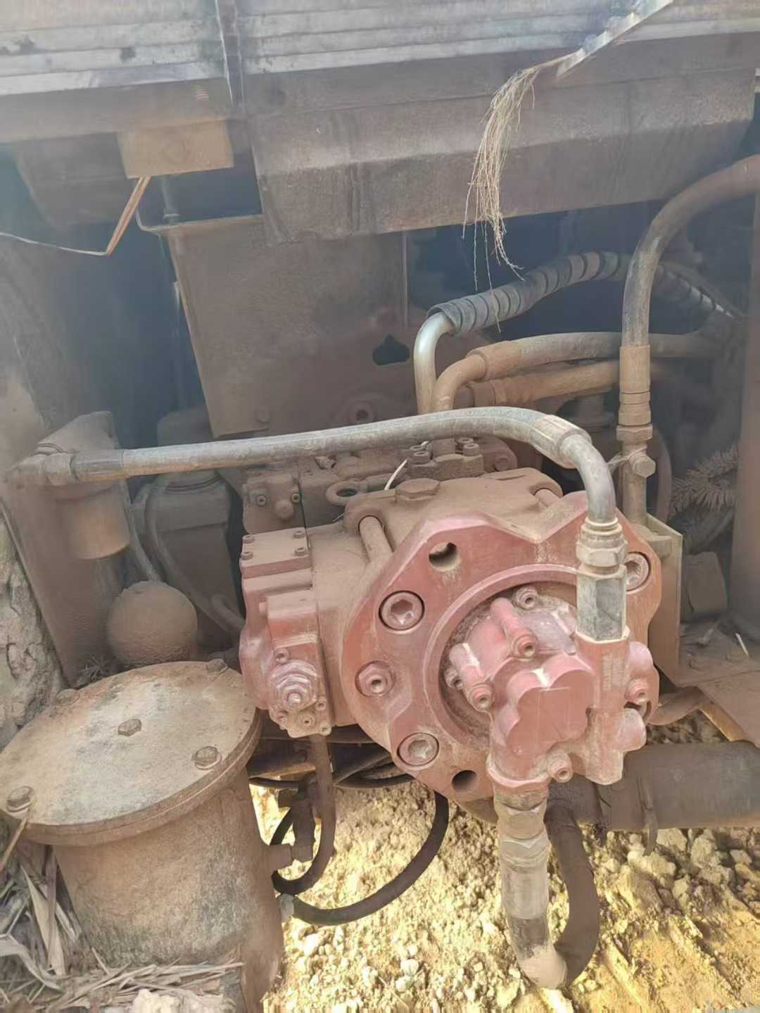 Used Sumitomo SH200 Excavator 2016 Model / 8