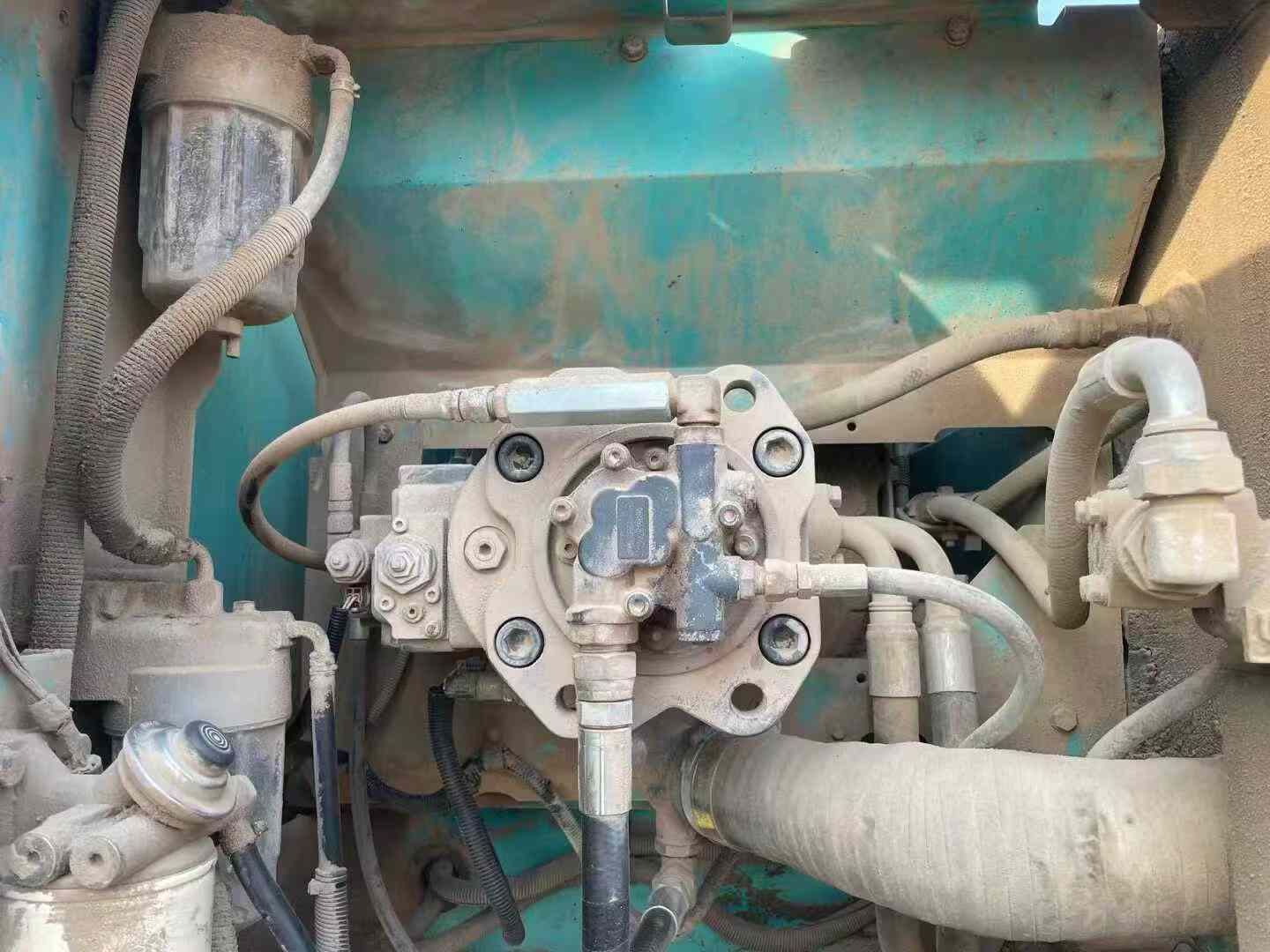 Used Kobelco SK210 Excavator 2016 Model / 9