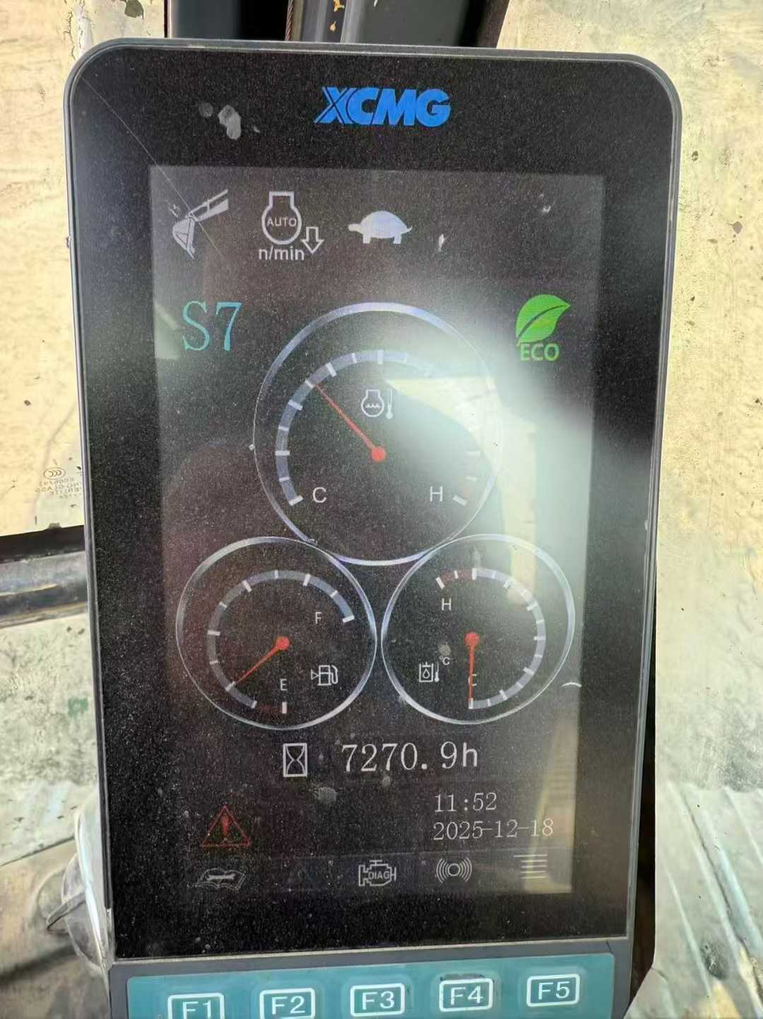 Used XCMG LW200 Excavator 2018 Model / 9