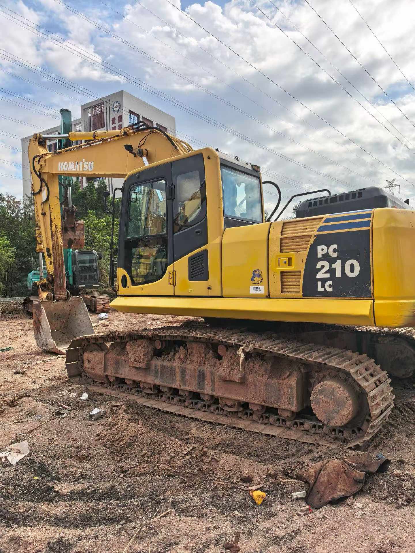 Used Komatsu PC210-8 Excavator 2016 Model