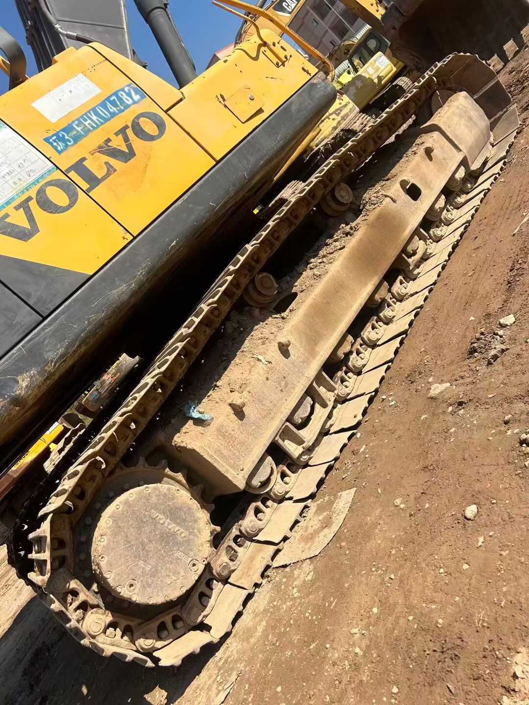 Used Volvo EW210C Excavator 2016 Model / 5