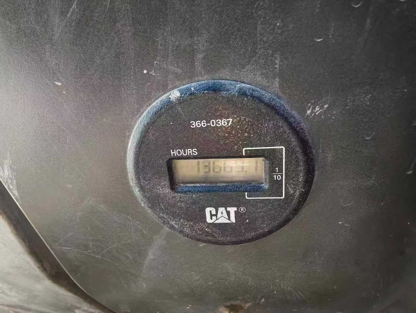 Used Caterpillar 320D Excavator 2011 Model / 7