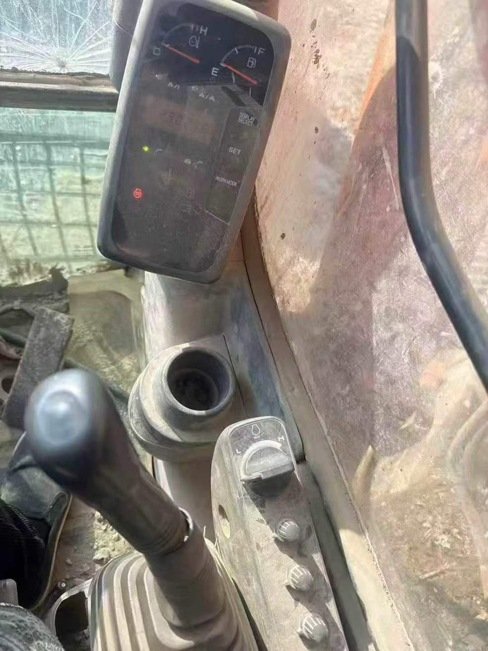 Used Hitachi ZW250 Excavator 2016 Model / 7