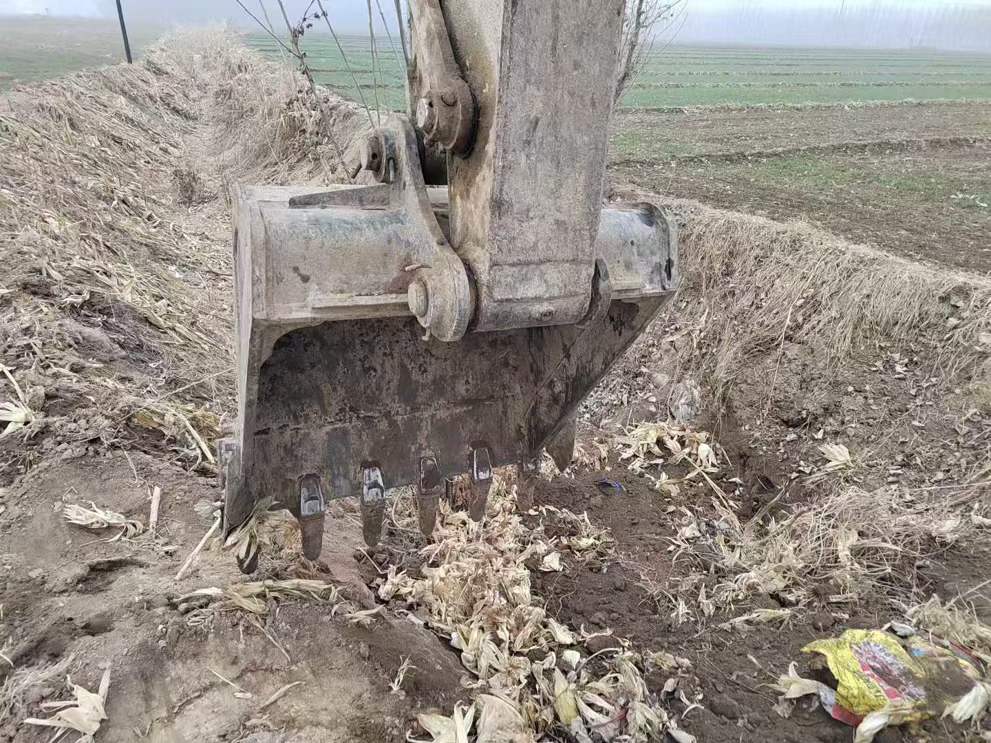 Used Caterpillar 320D Excavator 2011 Model / 5