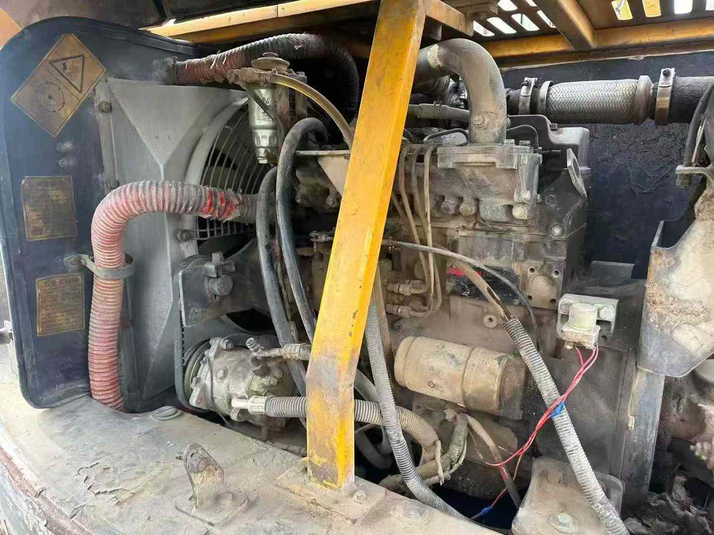 Used XCMG XE80 Excavator 2016 Model / 7