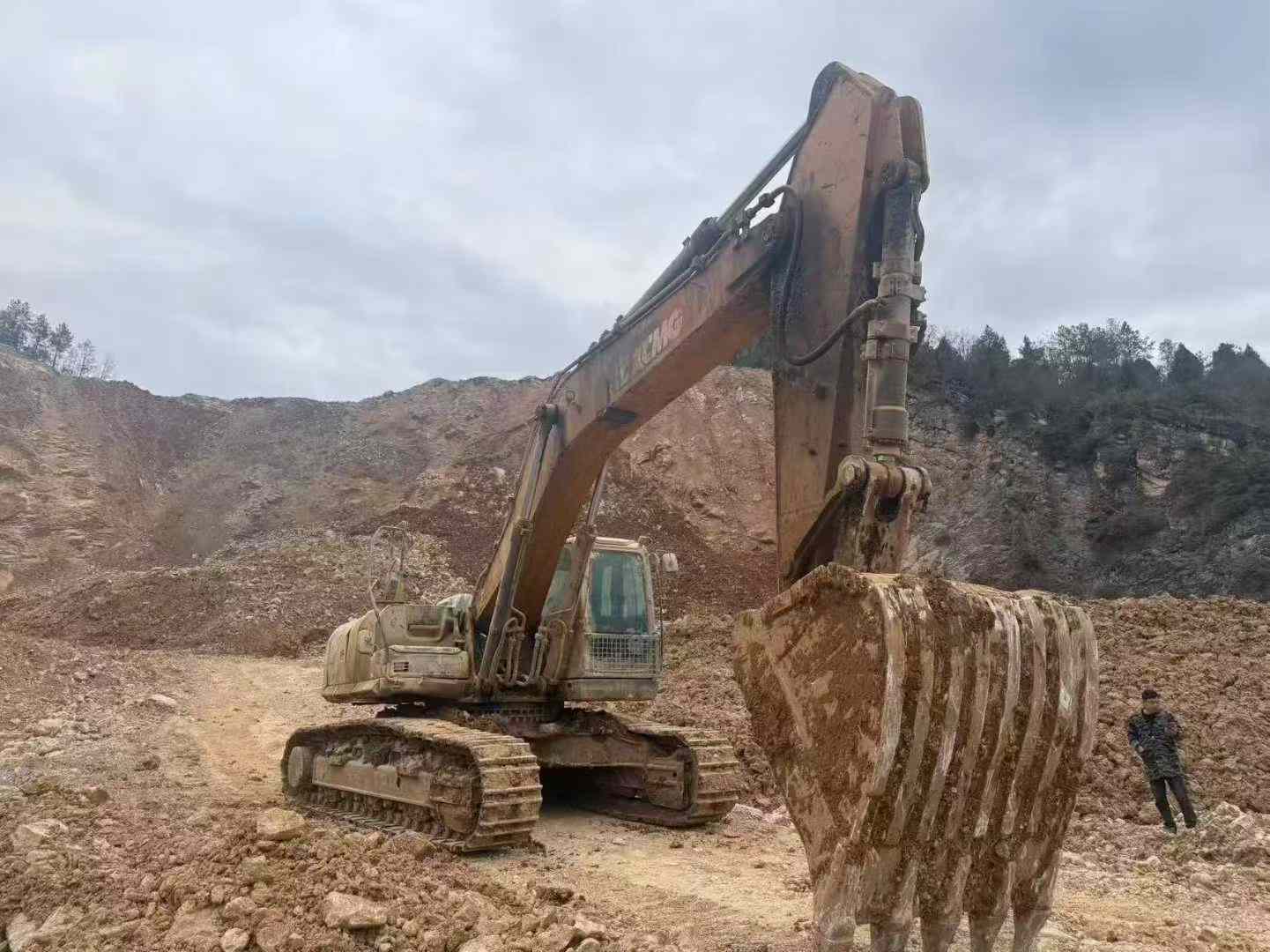 Used XCMG XE80 Excavator 2020 Model / 3