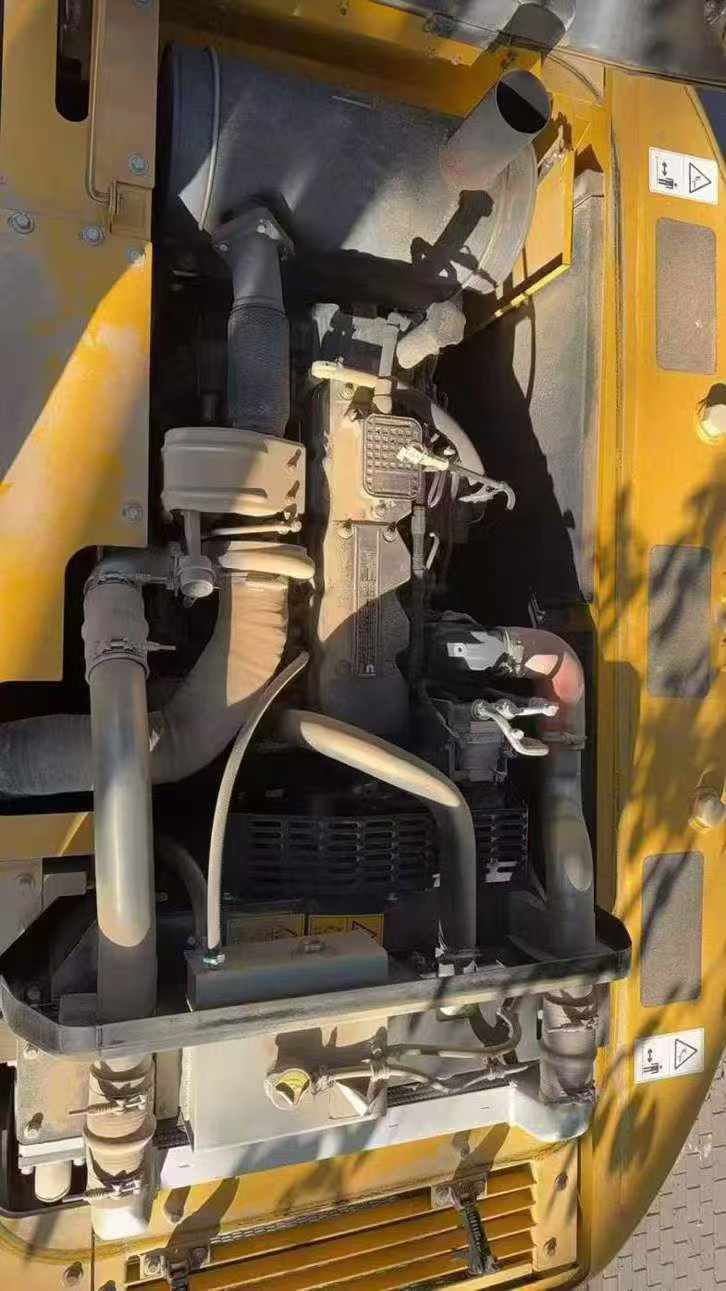 Used XCMG XE3000 Excavator 2021 Model / 6