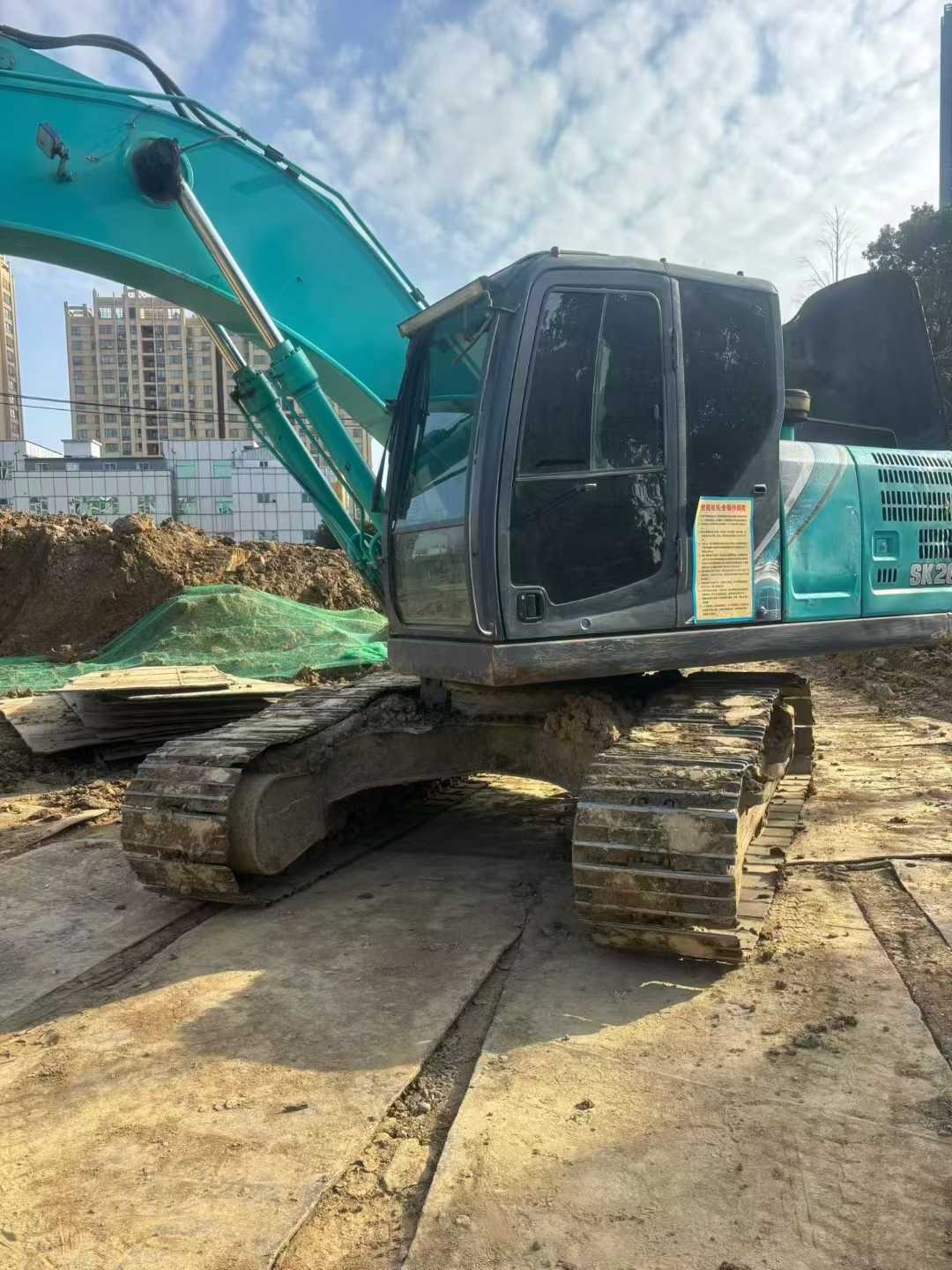 Used Kobelco SK200-10 Excavator 2017 Model