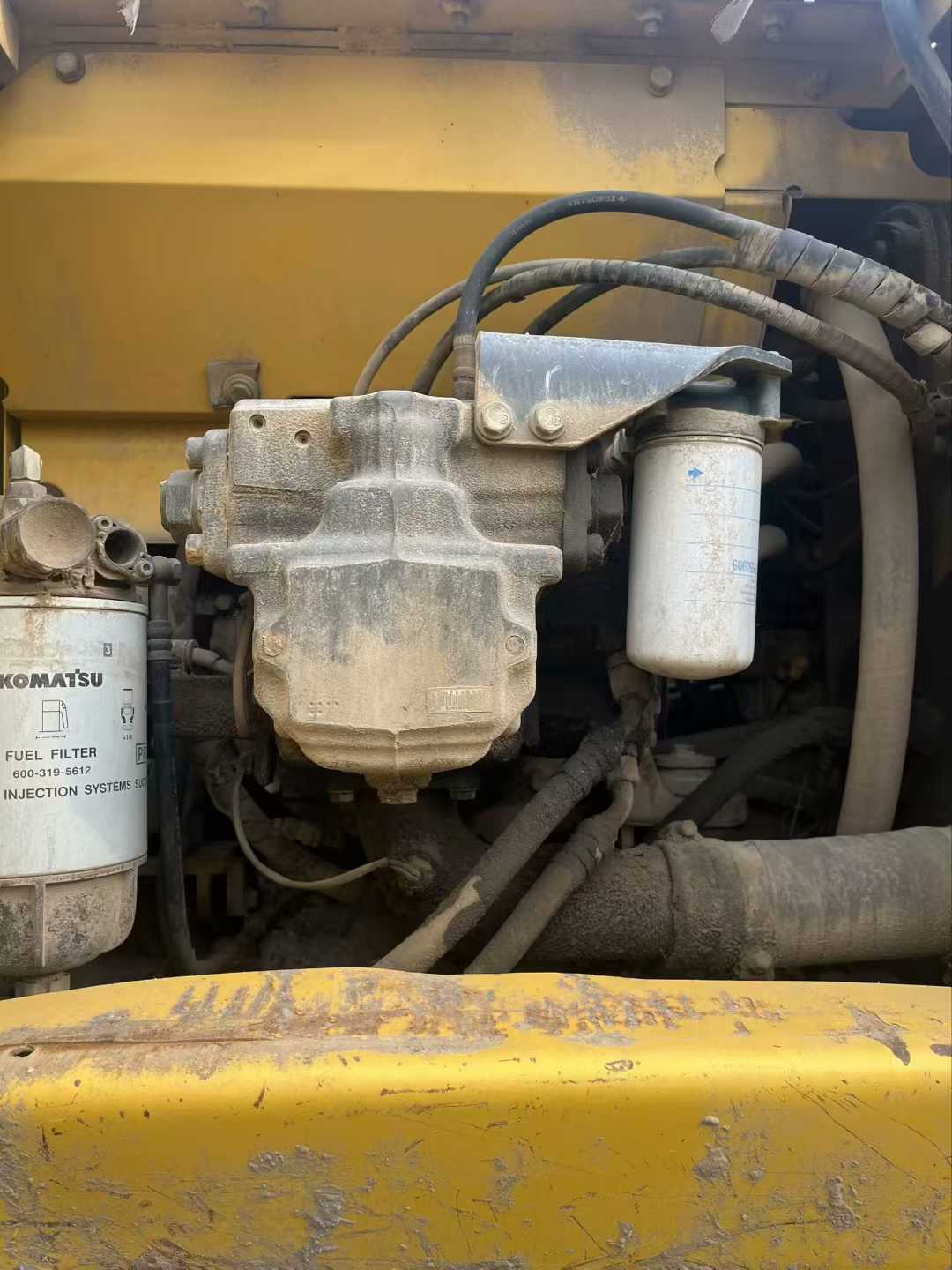 Used Komatsu PC200-8 Excavator 2014 Model / 7