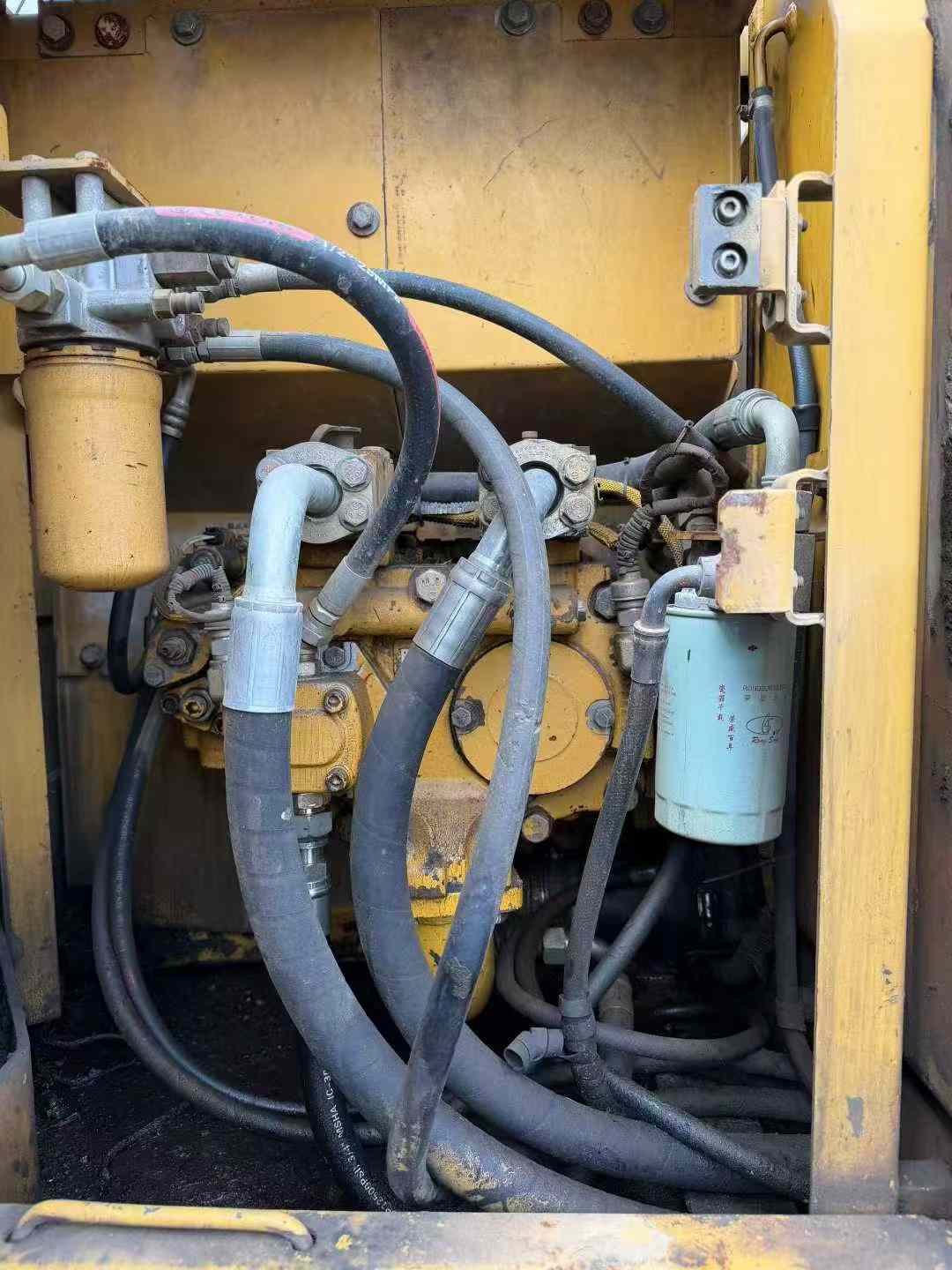 Used Caterpillar 320CU Excavator 2016 Model / 9