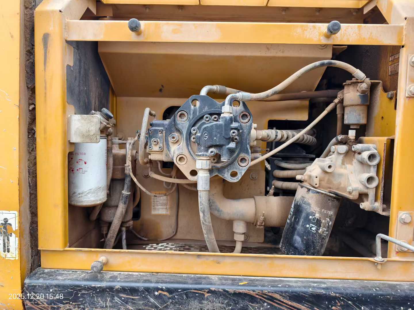 Used Sany SY200H Excavator 2020 Model / 3