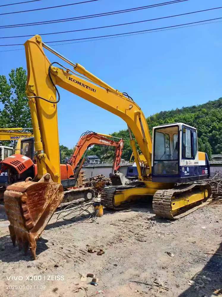 Used Komatsu PC120-5 Excavator 2016 Model